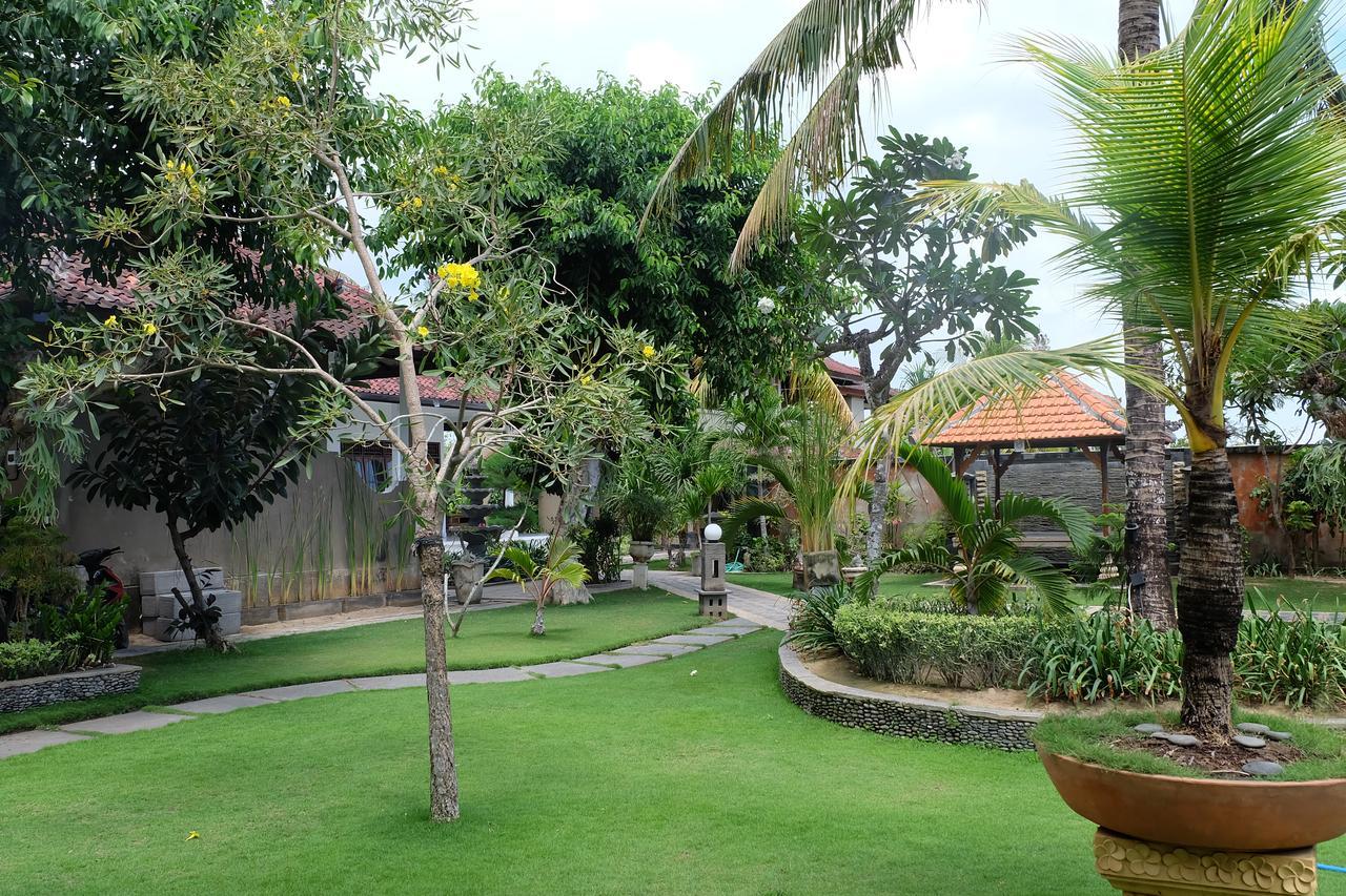 Puri Nusa Beach Hotel Nusa Lembongan  Exterior photo
