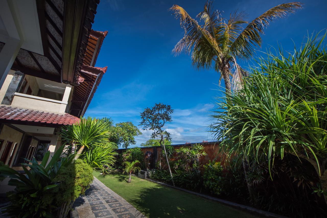 Puri Nusa Beach Hotel Nusa Lembongan  Exterior photo