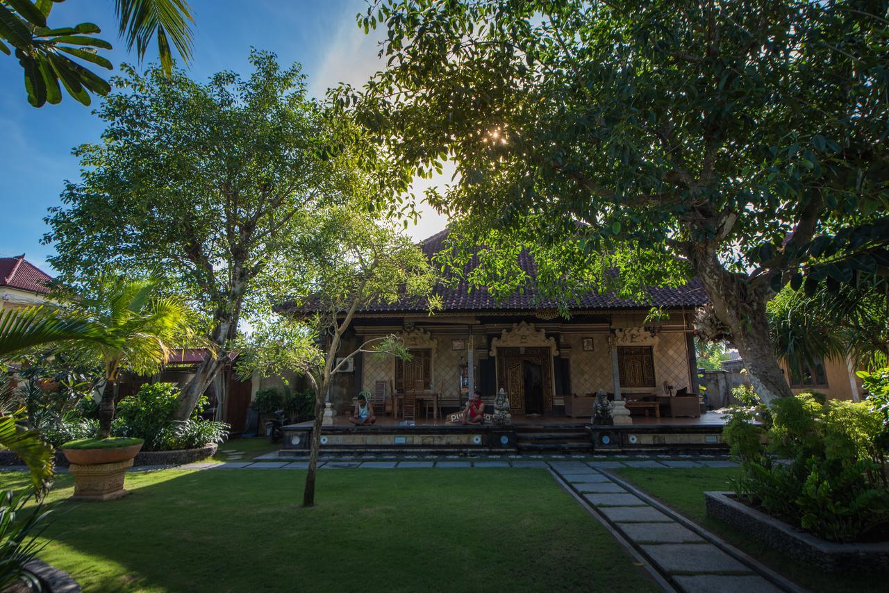 Puri Nusa Beach Hotel Nusa Lembongan  Exterior photo