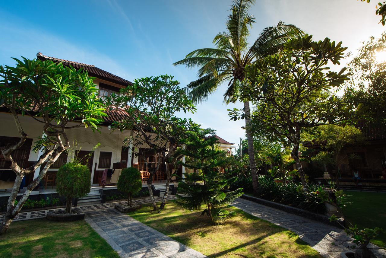 Puri Nusa Beach Hotel Nusa Lembongan  Exterior photo